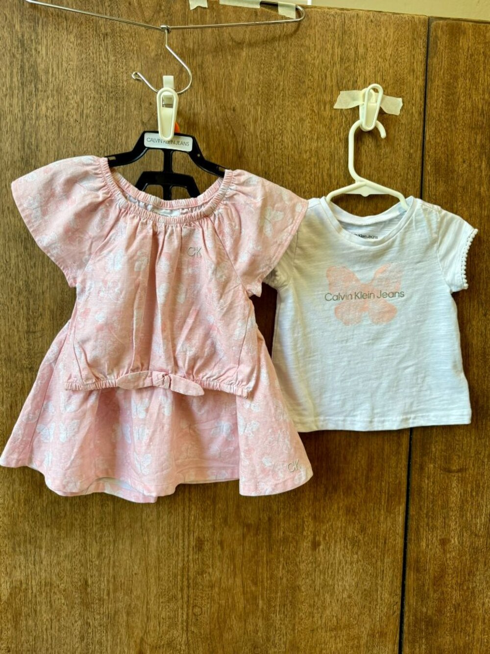 Girls 3 Piece Outfit Calvin Klein Skort & Tops Set Size 2T